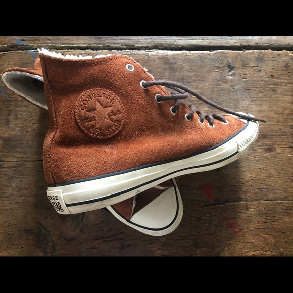 Converse Chuck Taylor leather - fleece lined - Picture 1 of 5